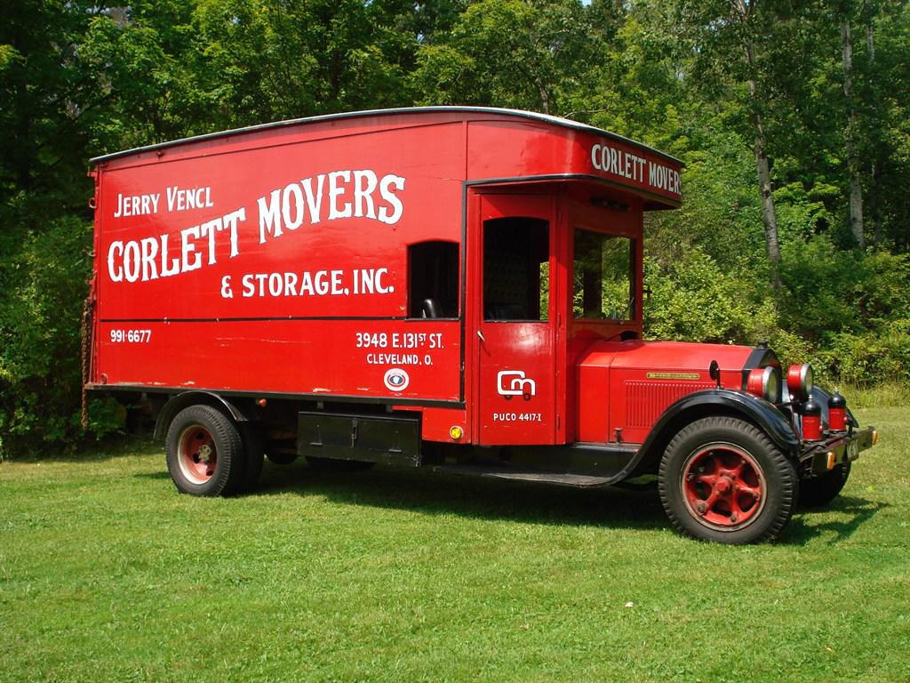 Corlett Movers logo 1