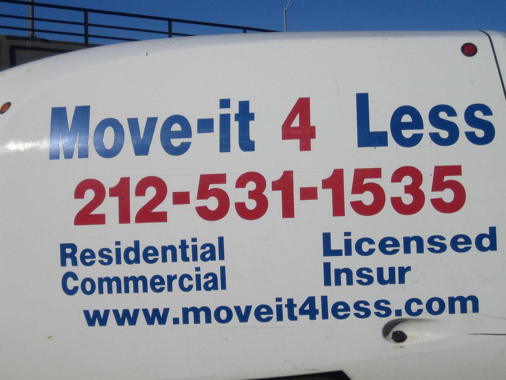 Move It 4 Less logo 1